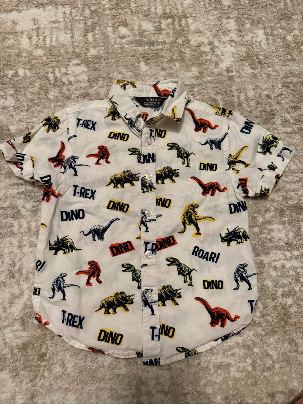 Primark White Button-Down Shirt with Red, Yellow, Green & Blue Dino Print 2T